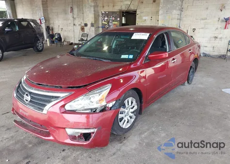 2015 Nissan Altima 2.5 S z USA, uszkodzony, nr VIN 1N4AL3AP0FC435476